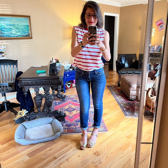 Meet your Posher, Elle - Picture 1 of 1